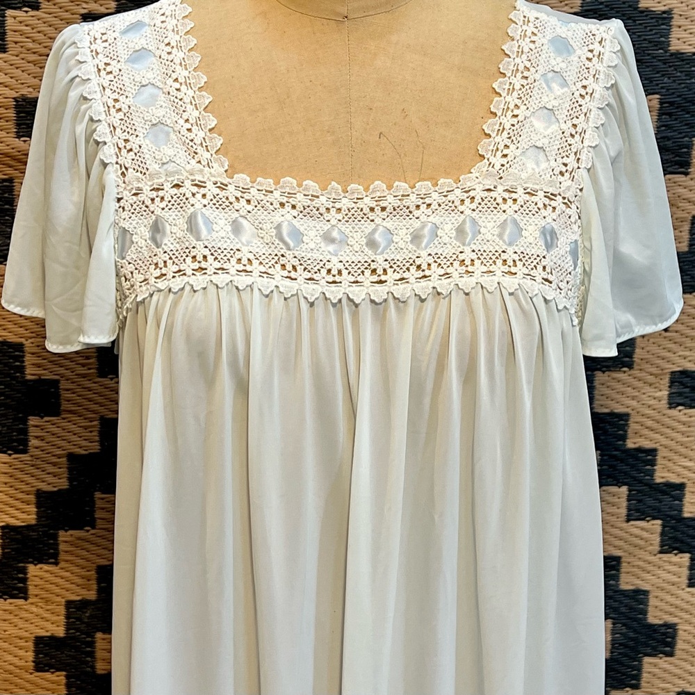 VINTAGE‎ nylon crochet lace ribbon silky nightgown flutter sleeve midi lingerie - Picture 8 of 14